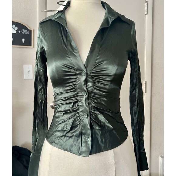 NWT ZARA olive green satin ruched button up top - Picture 1 of 1